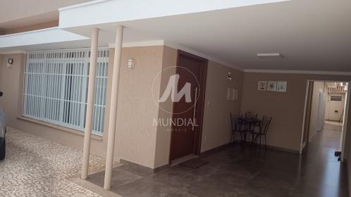 2 - Garagem/estacionamento