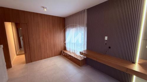 18 - Dormitorio