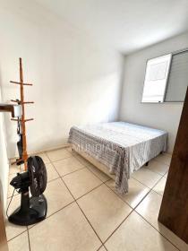 13 - Dormitorio