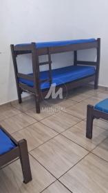 2 - Dormitorio