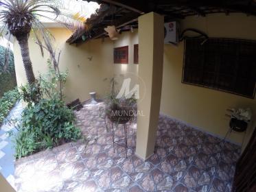 22 - Quintal/corredores