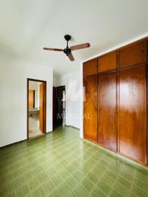 25 - Suite