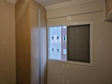 10 - Dormitorio