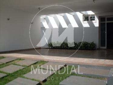 3 - Garagem/estacionamento