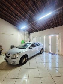3 - Garagem/estacionamento