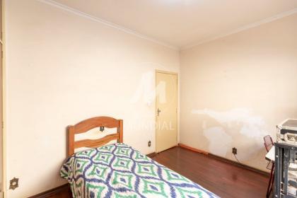8 - Dormitorio