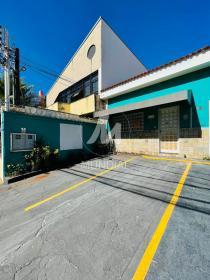 1 - Garagem/estacionamento