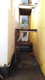 11 - Quintal/corredores