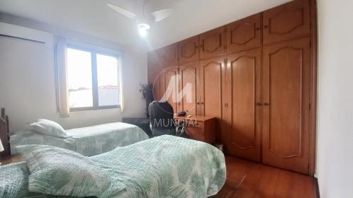 22 - Suite
