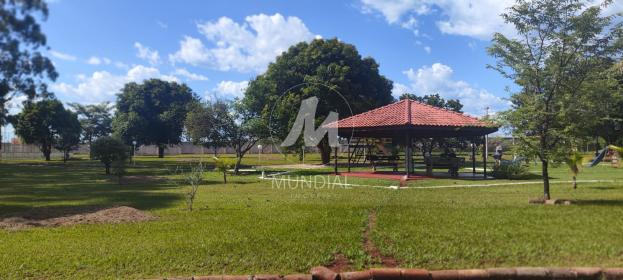 5 - Lazer Condominio em Jardinópolis