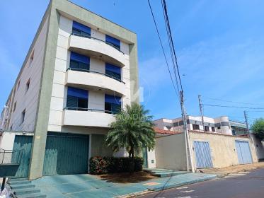 2 - Fachada Condominio em Ribeirão Preto