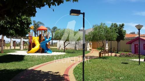 4 - Playground em Cravinhos