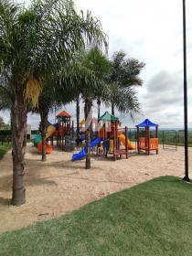 11 - Playground em Cravinhos
