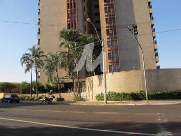 2 - Fachada Condominio em Ribeirão Preto